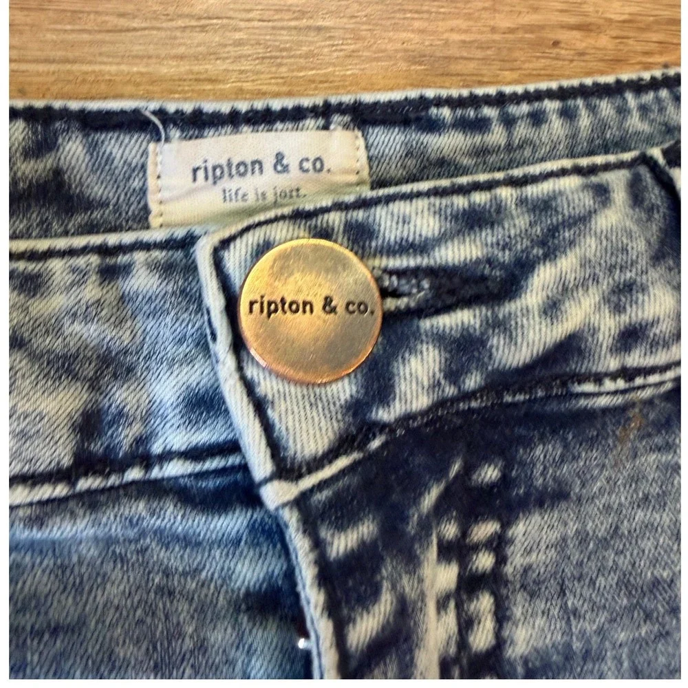 Ripton Superlite Jeans 30x28  Acid Wash Relaxed Straight Raw Hem - Picture 4 of 8